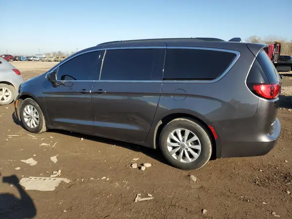 2C4RC1DG7HR521262 2017 CHRYSLER PACIFICA - Image 2