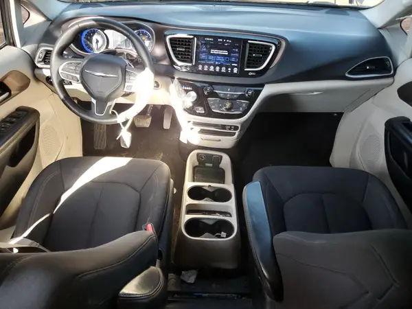 2C4RC1DG7HR521262 2017 CHRYSLER PACIFICA - Image 8