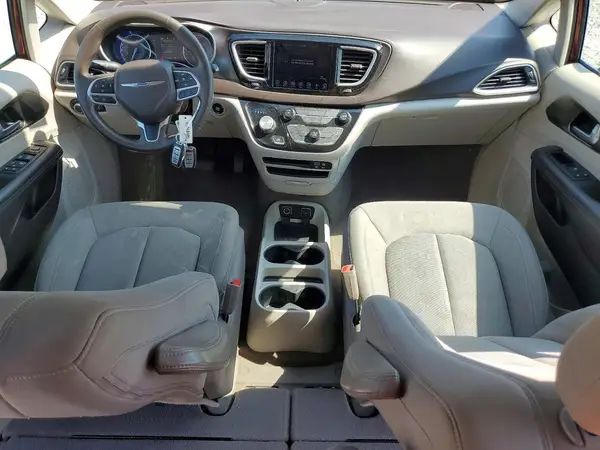 2C4RC1DG7HR522928 2017 CHRYSLER PACIFICA - Image 8