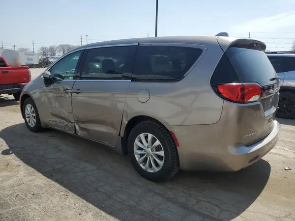 2C4RC1DG7HR550700 2017 CHRYSLER PACIFICA - Image 2