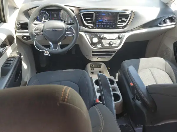 2C4RC1DG7HR550700 2017 CHRYSLER PACIFICA - Image 8