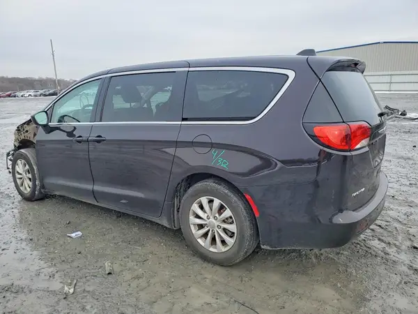 2C4RC1DG7HR552592 2017 CHRYSLER PACIFICA - Image 2