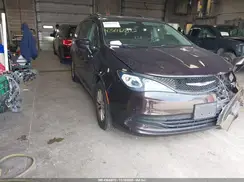 2C4RC1DG7HR578643 2017 CHRYSLER PACIFICA