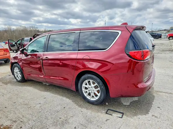 2C4RC1DG7HR609356 2017 CHRYSLER PACIFICA - Image 2