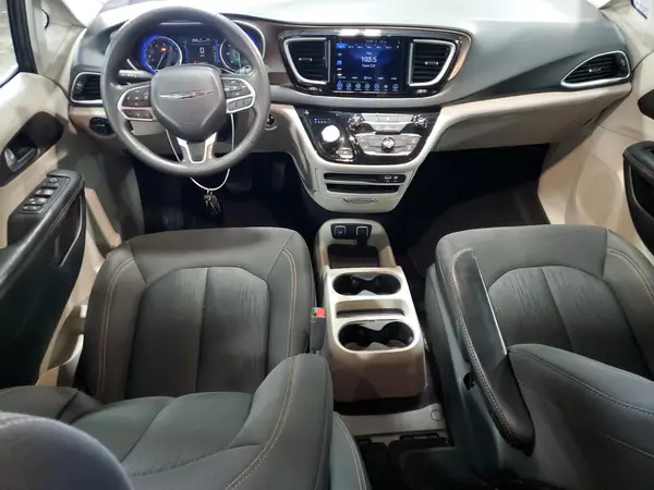 2C4RC1DG7HR610572 2017 CHRYSLER PACIFICA - Image 8