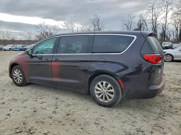 2C4RC1DG7HR611463 2017 CHRYSLER PACIFICA - Image 2