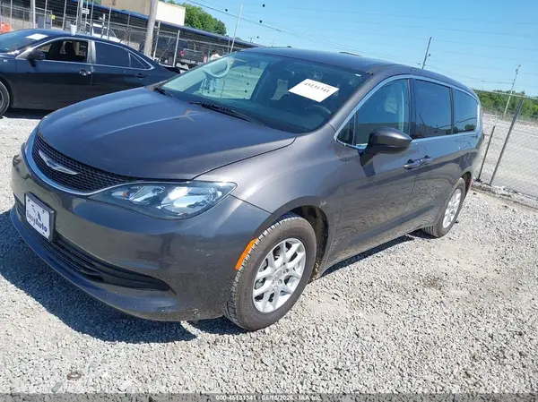 2C4RC1DG7HR634208 2017 CHRYSLER PACIFICA - Image 2