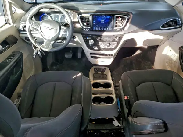 2C4RC1DG7HR677883 2017 CHRYSLER PACIFICA - Image 8