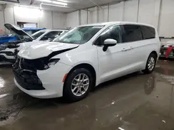 2C4RC1DG7HR723101 2017 CHRYSLER PACIFICA