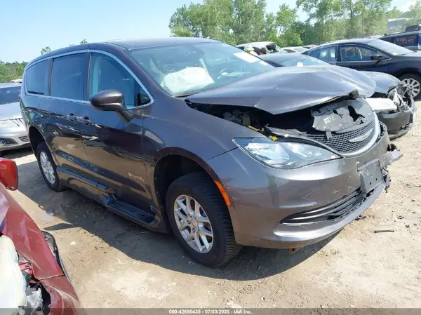 2C4RC1DG7HR744708 2017 CHRYSLER PACIFICA - Image 1