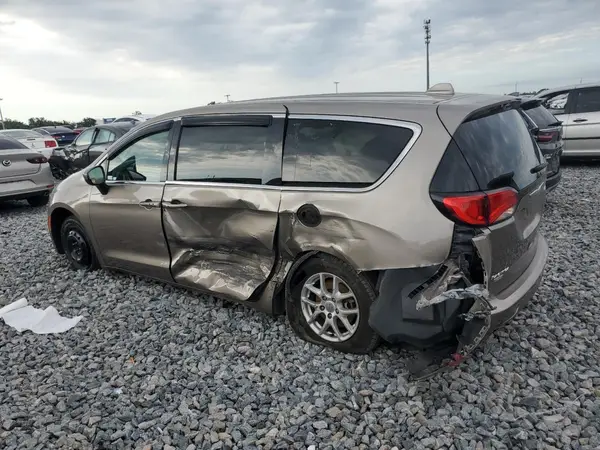 2C4RC1DG7HR747382 2017 CHRYSLER PACIFICA - Image 2