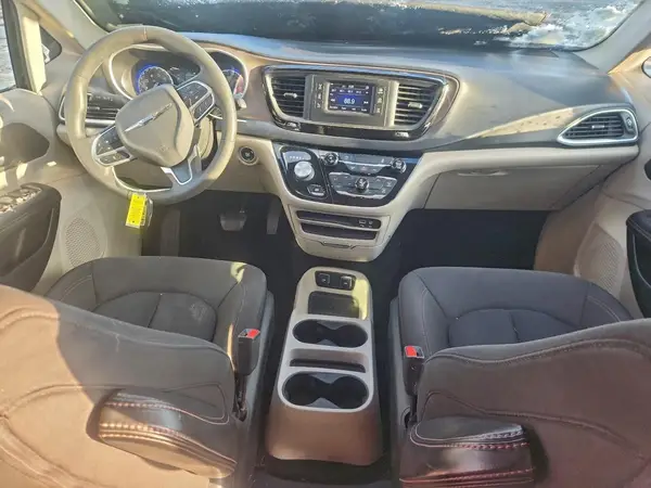 2C4RC1DG7HR768121 2017 CHRYSLER PACIFICA - Image 8