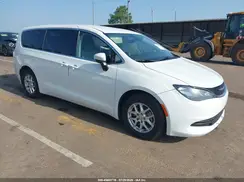 2C4RC1DG7HR777045 2017 CHRYSLER PACIFICA