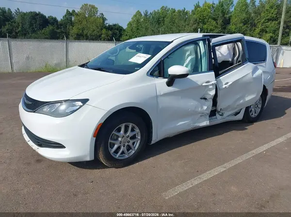 2C4RC1DG7HR777045 2017 CHRYSLER PACIFICA - Image 2