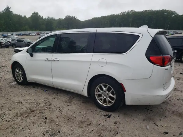 2C4RC1DG8HR514367 2017 CHRYSLER PACIFICA - Image 2