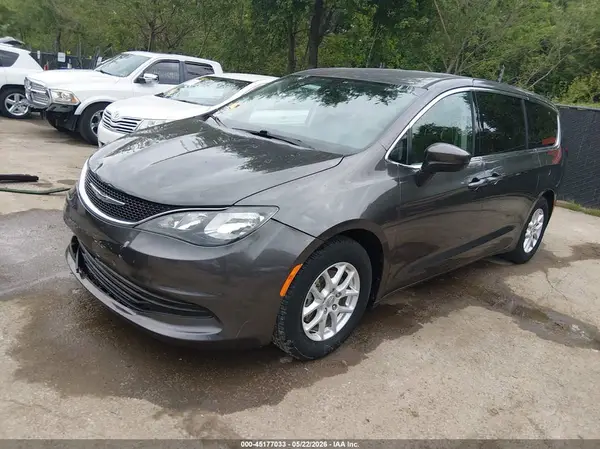 2C4RC1DG8HR517589 2017 CHRYSLER PACIFICA - Image 2