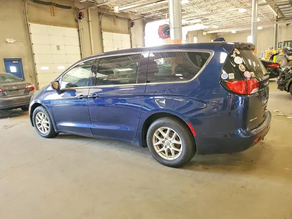 2C4RC1DG8HR522212 2017 CHRYSLER PACIFICA - Image 2