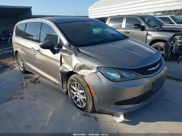 2C4RC1DG8HR544288 2017 CHRYSLER PACIFICA - Image 1