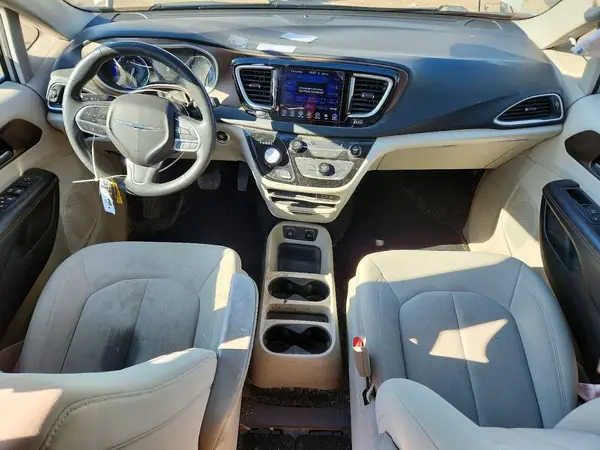 2C4RC1DG8HR578358 2017 CHRYSLER PACIFICA - Image 8