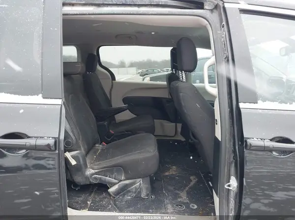 2C4RC1DG8HR621094 2017 CHRYSLER PACIFICA - Image 8