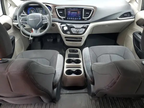 2C4RC1DG8HR635741 2017 CHRYSLER PACIFICA - Image 8