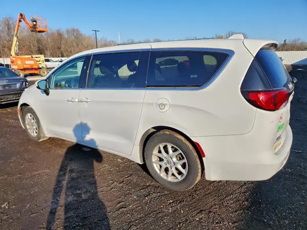 2C4RC1DG8HR720174 2017 CHRYSLER PACIFICA - Image 2