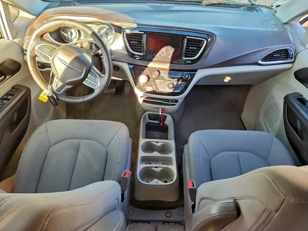 2C4RC1DG8HR720174 2017 CHRYSLER PACIFICA - Image 8