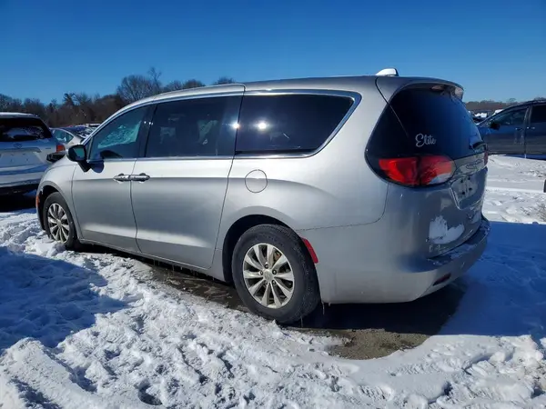 2C4RC1DG8HR722071 2017 CHRYSLER PACIFICA - Image 2
