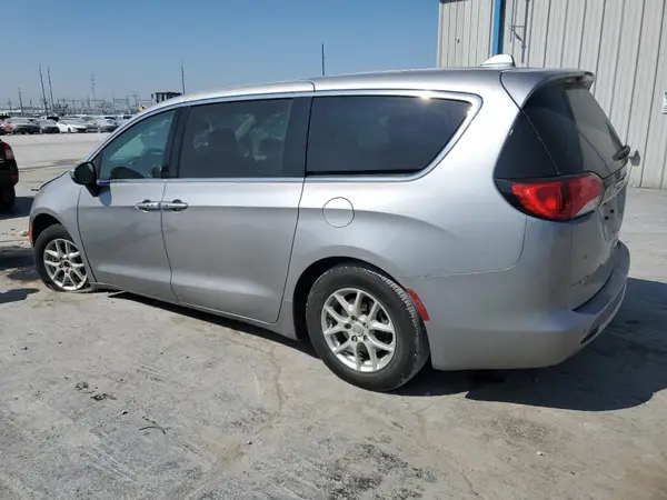 2C4RC1DG8HR739212 2017 CHRYSLER PACIFICA - Image 2