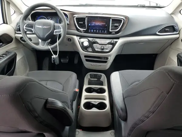 2C4RC1DG8HR748122 2017 CHRYSLER PACIFICA - Image 8