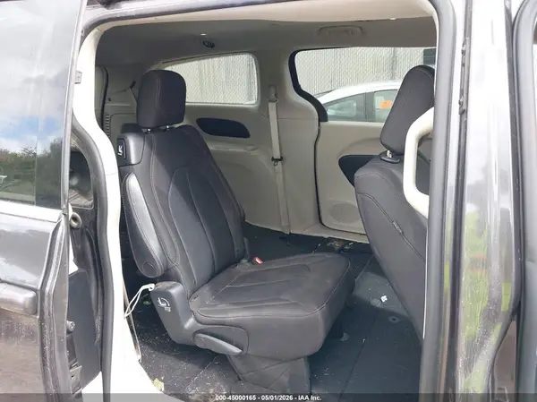 2C4RC1DG8HR797062 2017 CHRYSLER PACIFICA - Image 8
