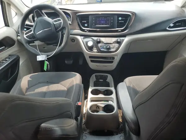 2C4RC1DG8HR854831 2017 CHRYSLER PACIFICA - Image 8