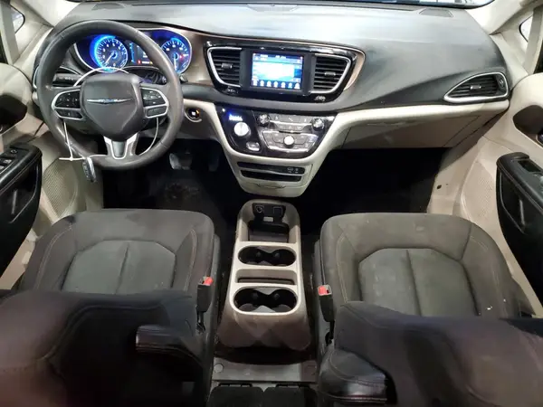 2C4RC1DG8JR253795 2018 CHRYSLER PACIFICA - Image 8