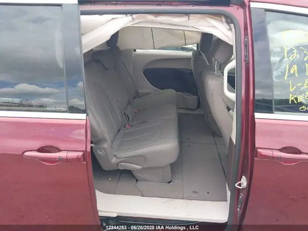 2C4RC1DG8KR598388 2019 CHRYSLER PACIFICA - Image 8
