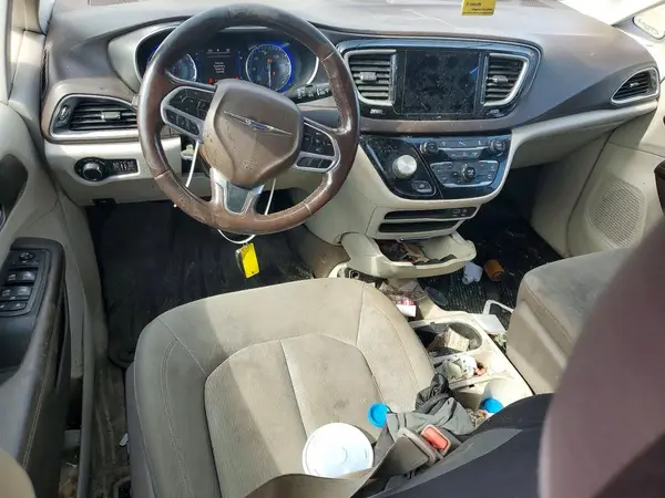 2C4RC1DG8KR702040 2019 CHRYSLER PACIFICA - Image 8
