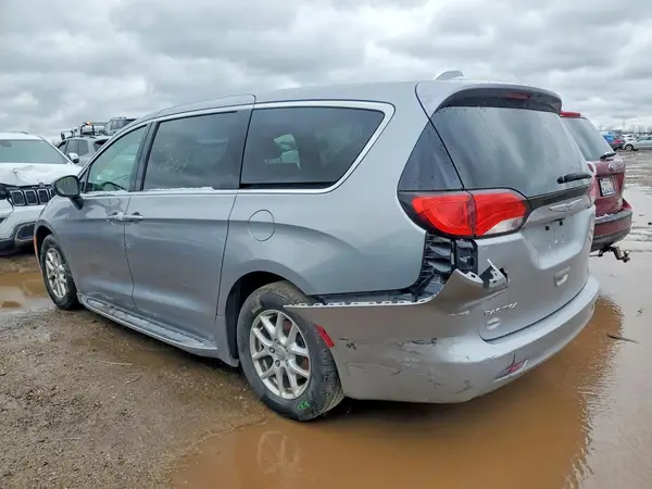 2C4RC1DG9HR507735 2017 CHRYSLER PACIFICA - Image 2