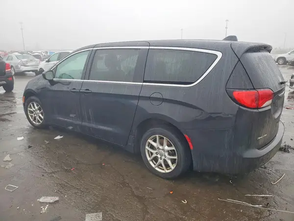 2C4RC1DG9HR511817 2017 CHRYSLER PACIFICA - Image 2