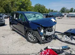 2C4RC1DG9HR519688 2017 CHRYSLER PACIFICA