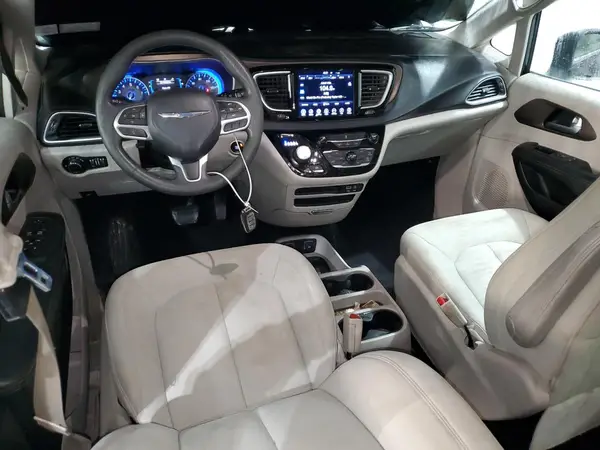 2C4RC1DG9HR520615 2017 CHRYSLER PACIFICA - Image 8