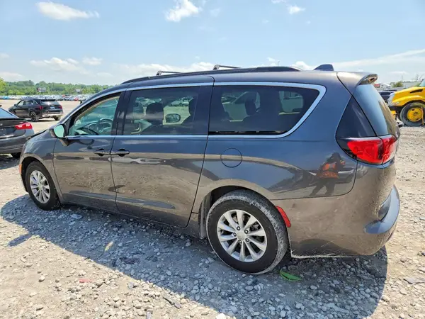 2C4RC1DG9HR529198 2017 CHRYSLER PACIFICA - Image 2