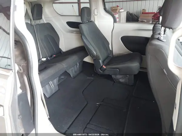 2C4RC1DG9HR536202 2017 CHRYSLER PACIFICA - Image 8
