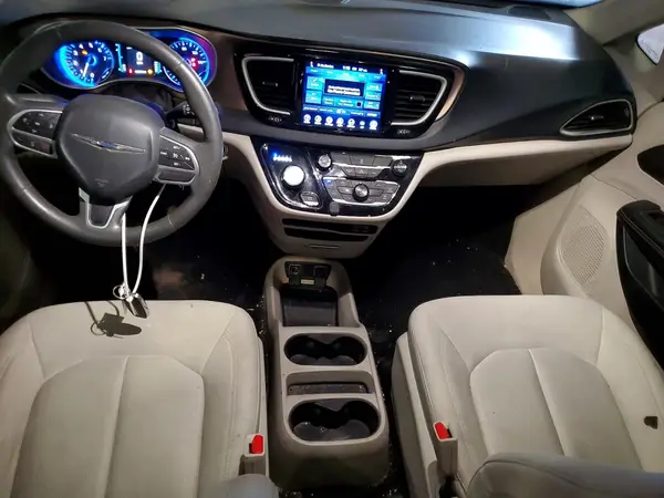 2C4RC1DG9HR550794 2017 CHRYSLER PACIFICA - Image 8