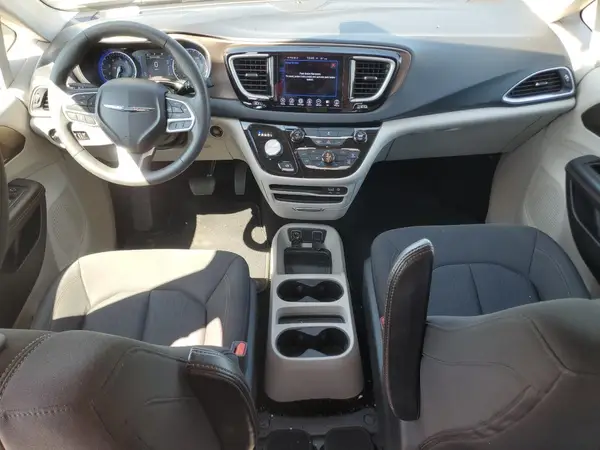 2C4RC1DG9HR578000 2017 CHRYSLER PACIFICA - Image 8