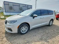 2C4RC1DG9HR587697 2017 CHRYSLER PACIFICA