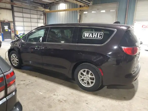 2C4RC1DG9HR593001 2017 CHRYSLER PACIFICA - Image 2