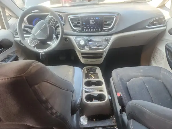2C4RC1DG9HR634372 2017 CHRYSLER PACIFICA - Image 8