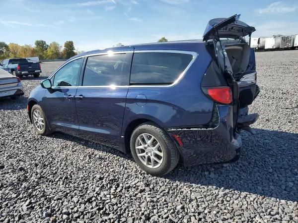 2C4RC1DG9HR654623 2017 CHRYSLER PACIFICA - Image 2