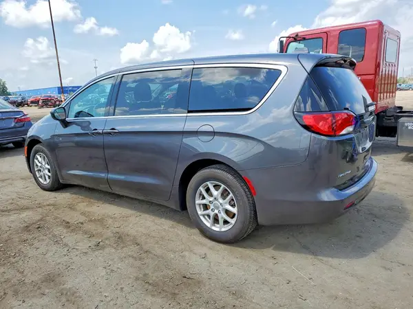 2C4RC1DG9HR720183 2017 CHRYSLER PACIFICA - Image 2