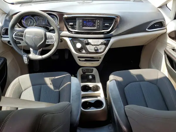2C4RC1DG9HR720183 2017 CHRYSLER PACIFICA - Image 8