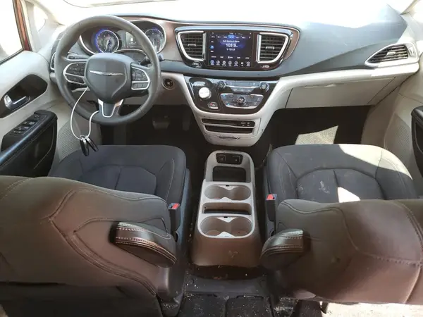 2C4RC1DG9HR721673 2017 CHRYSLER PACIFICA - Image 8